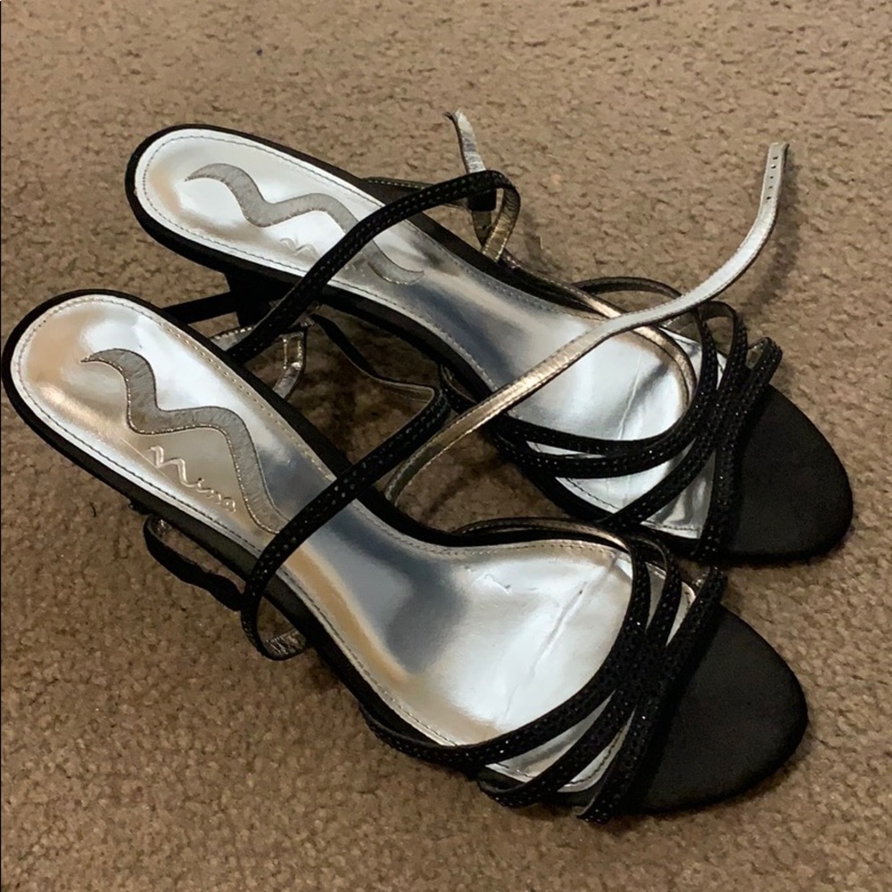 ✨ black heels ✨